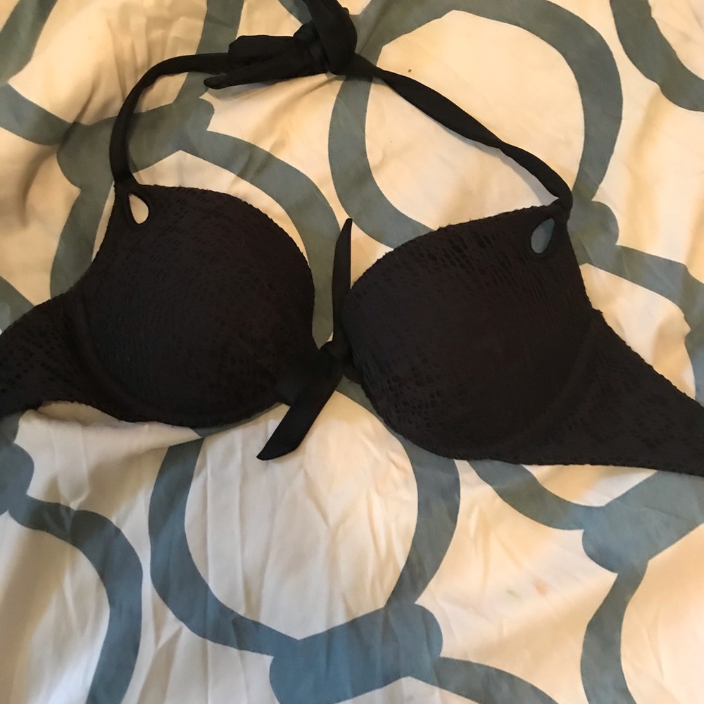 VS 34D push up bikini top